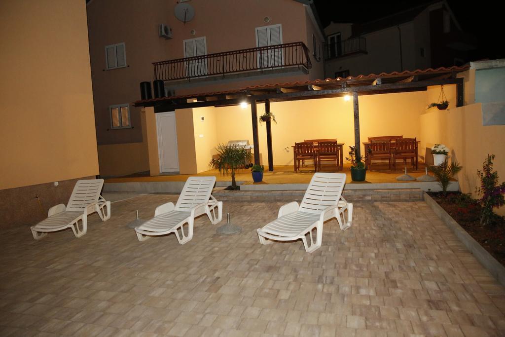 Apartmani Sprljan Vodice Dış mekan fotoğraf