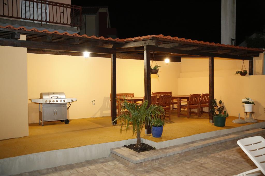 Apartmani Sprljan Vodice Dış mekan fotoğraf